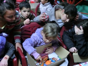 Weihnachtsgeschenke für bosnische Kinder